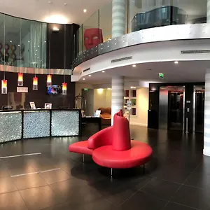 https://le-rex-hotel.midi-pyreneeshotels.com
