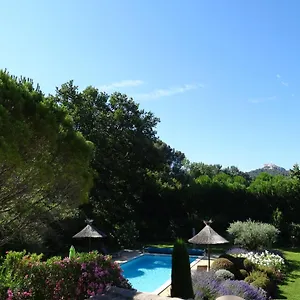 https://auberge-de-saint-remy-de-provence.fr-provencehotel.com